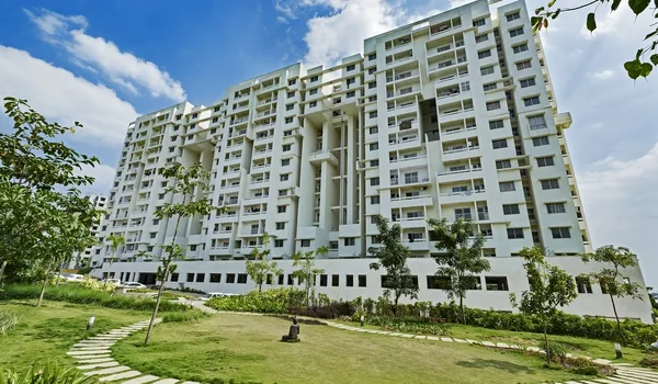 Nitesh Hyde Park ready apartments at Hulimavu, Bannerghatta Road